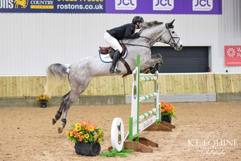 James Wilson motors to victory in the UNIBED – High Performance Equine Bedding Winter Grades B and C at Kelsall Hill’s Cheval Liberte Winter Classic